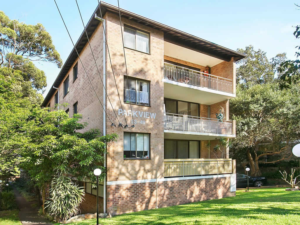 Home Buyer in Waverley, Sydney - Building
