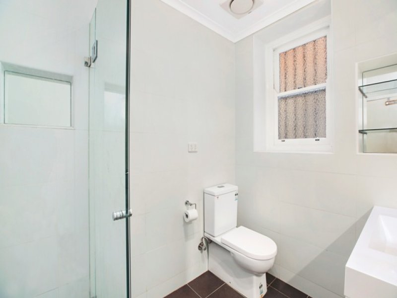 Buyers Agent Purchase in Birriga Road Bellevue Hill, Sydney - Bathroom