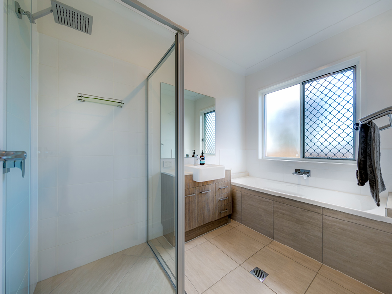 Investment Property in Brisbane, Sydney - Bathroom