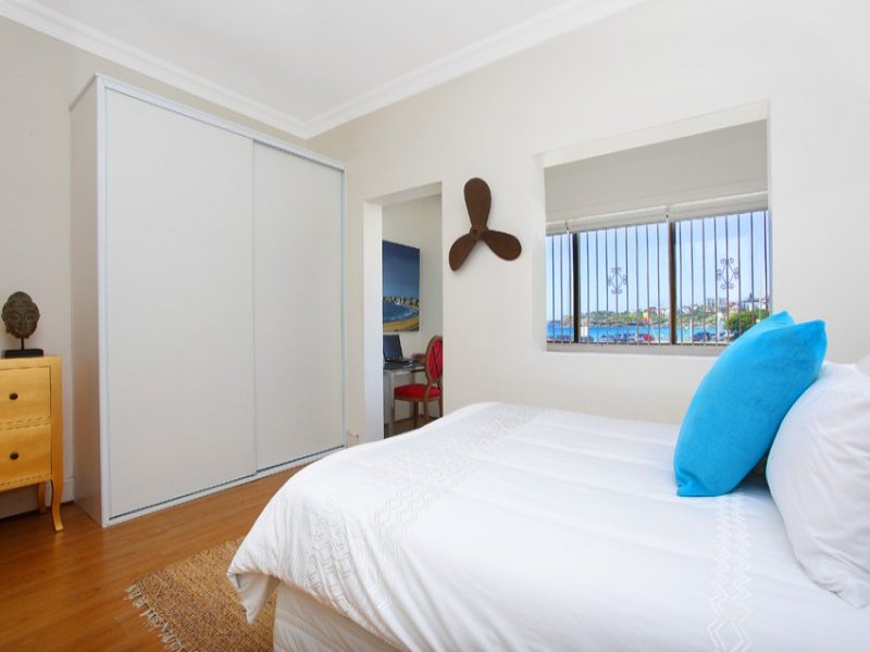 Home Buyer in Campbell Parade Bondi Beach, Sydney - Bedroom
