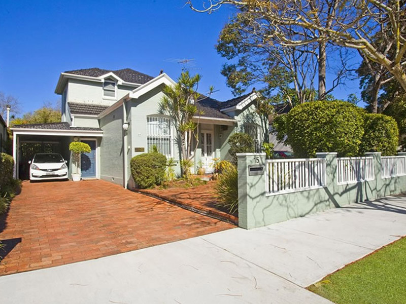 Home Buyer in Double Bay, Sydney - Front View