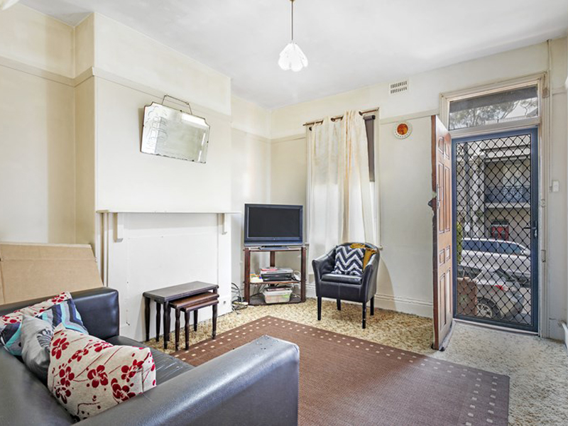 Home Buyer in Harris St, Sydney - Living Room