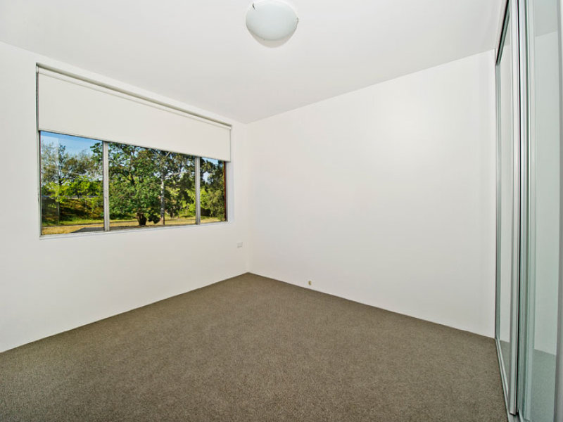 Home Buyer in Evans Ave, Eastlakes, Sydney - Bedroom