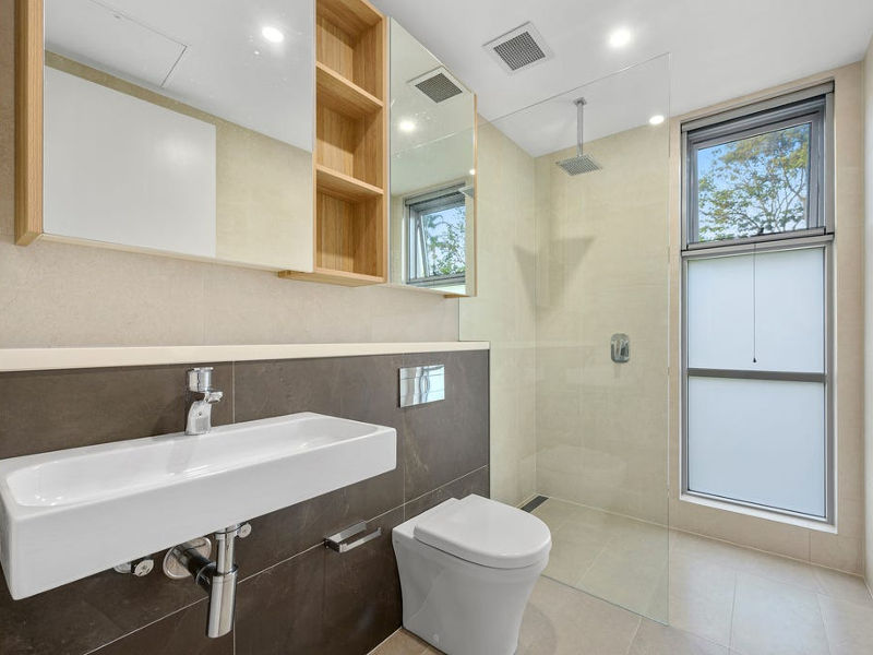 Home Buyer in Strickland St Rose Bay, Sydney - Bathroom