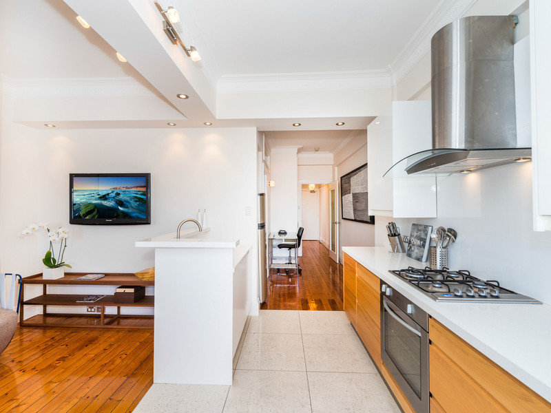 Investment Property in William St Woolloomooloo, Sydney - Kitchen