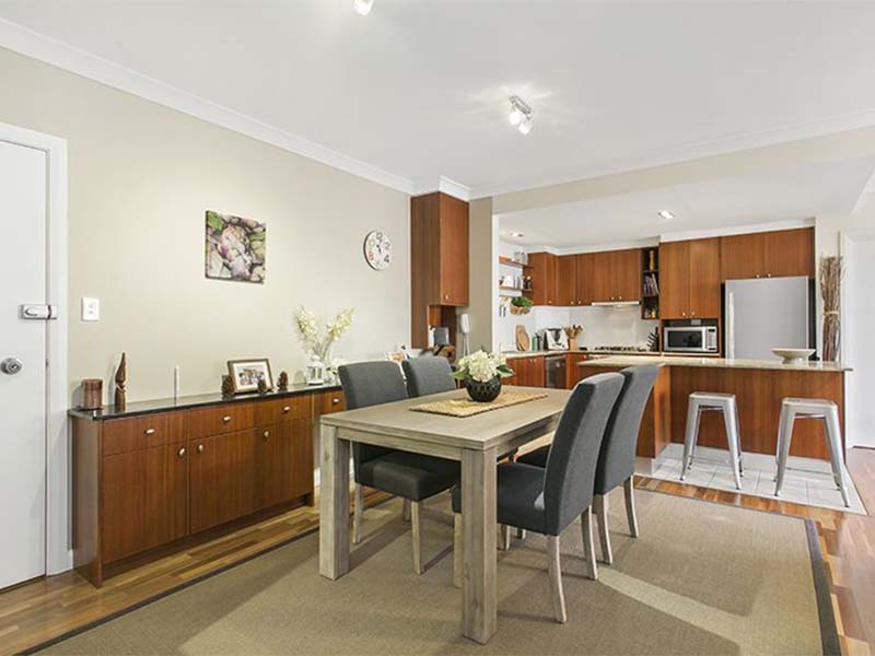 Home Buyer in Coogee Beach, Sydney - Living Room