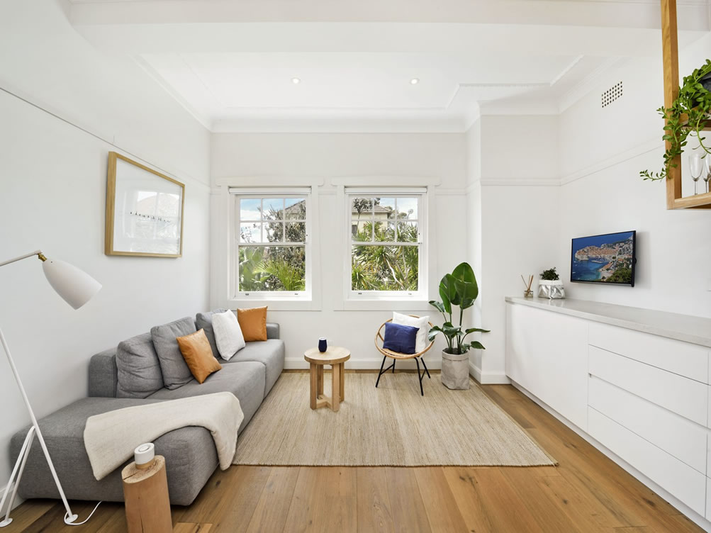 Home Buyer in Bondi Beach, Sydney - Main