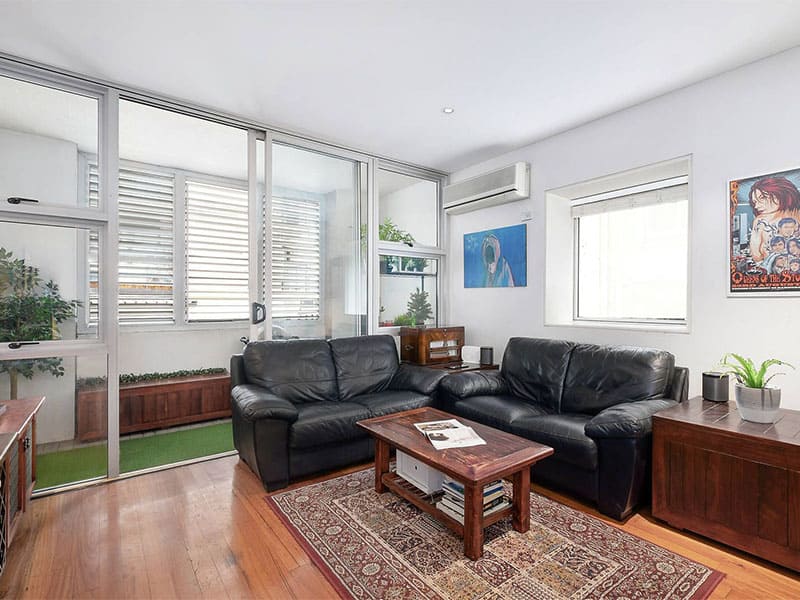 Buyers Agent Purchase in Darlinghurst, Sydney - Living Room