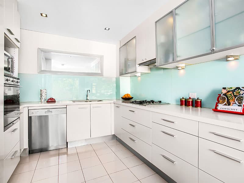 Buyers Agent Purchase in Eastern Suburbs Beaches, Sydney - Kitchen