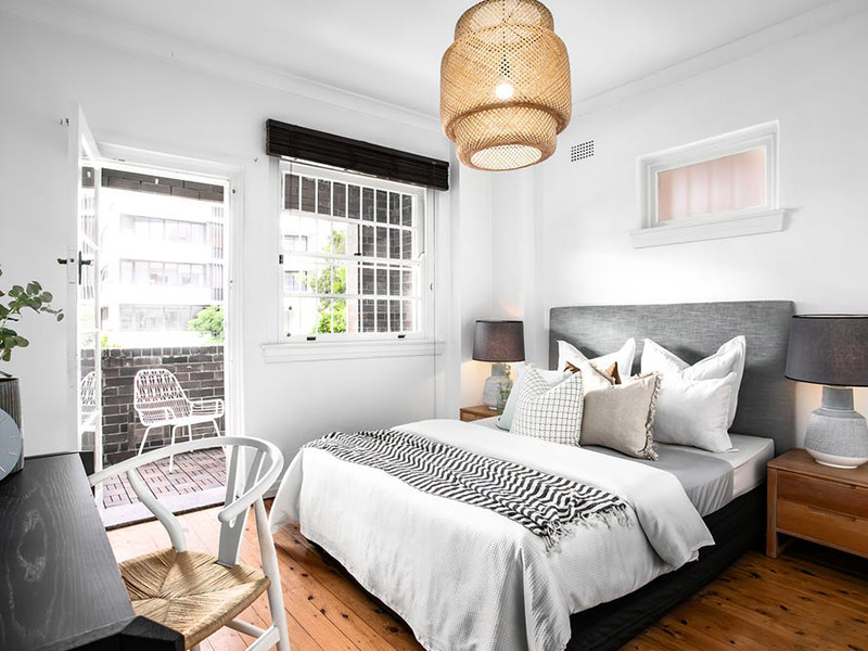 Home Buyer in Ocean St Bondi, Sydney - Bedroom