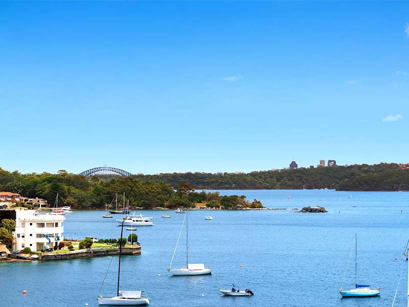 Warehouse Apartment in Harbourview, Sydney - View