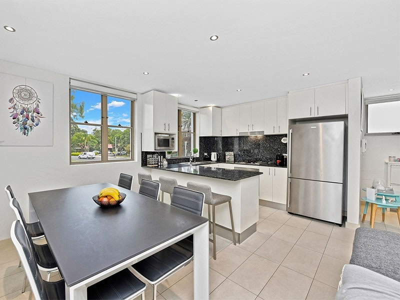 Home Buyer in Kingsford, Sydney - Kitchen